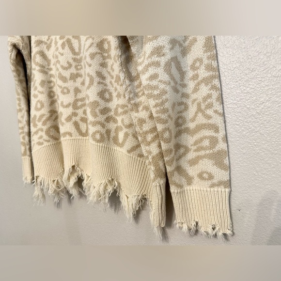 Sweater with fringe size 1X - Picture 4 of 7